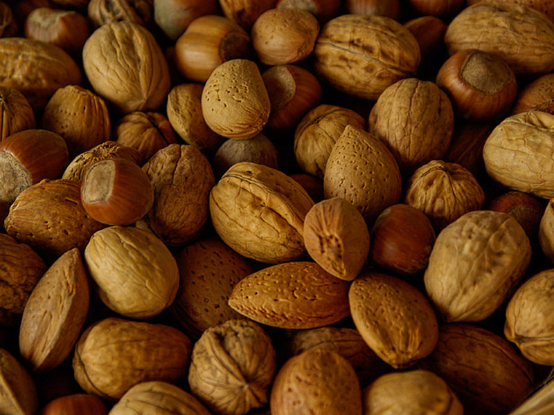 哪些食物容易長黃曲霉毒素？